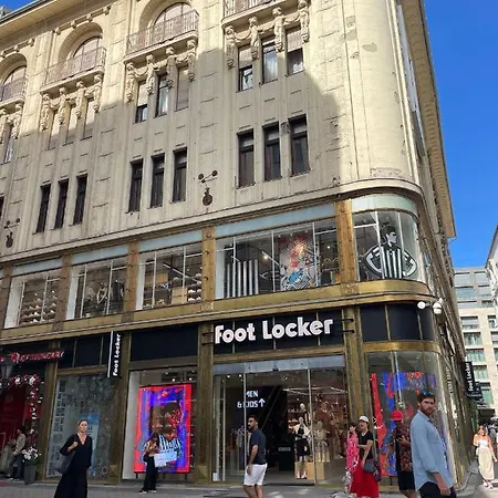 Center - Vaci Utca Budapest